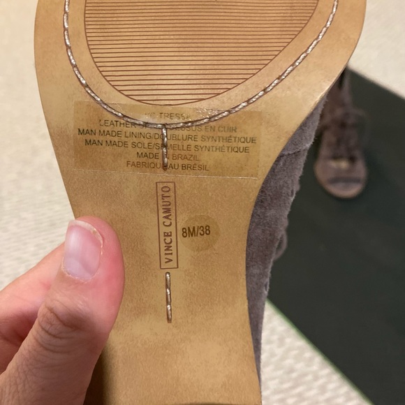 Vince Camuto heels Never worn! Great condition! - Picture 6 of 6